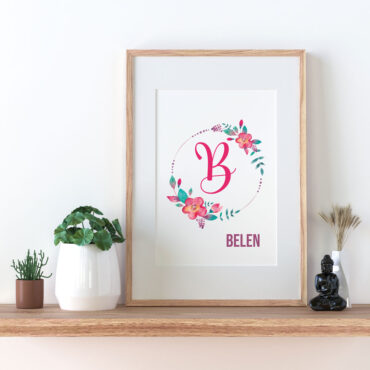 Cuadro guirnalda floral con inicial