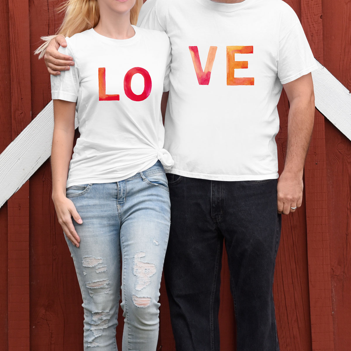 Duo de camisetas LOVE