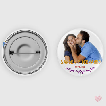 Chapa personalizada con foto pareja con nombre y fecha de la boda